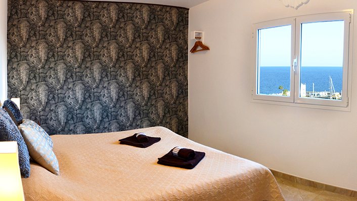 Ocean Room — photo 010