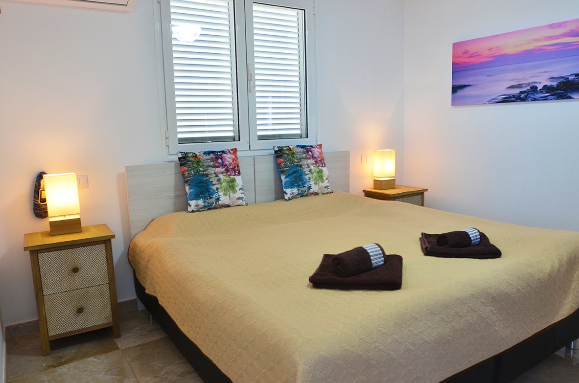 Faro Room — photo 025