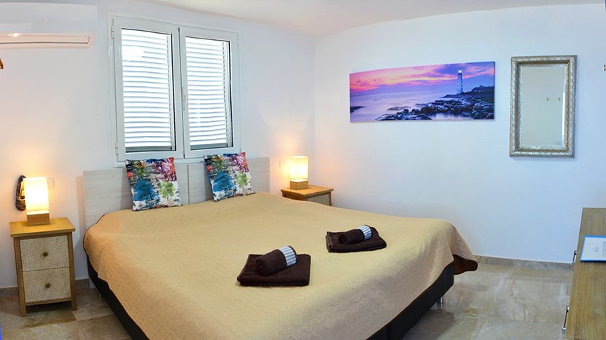 Faro Room — photo 026