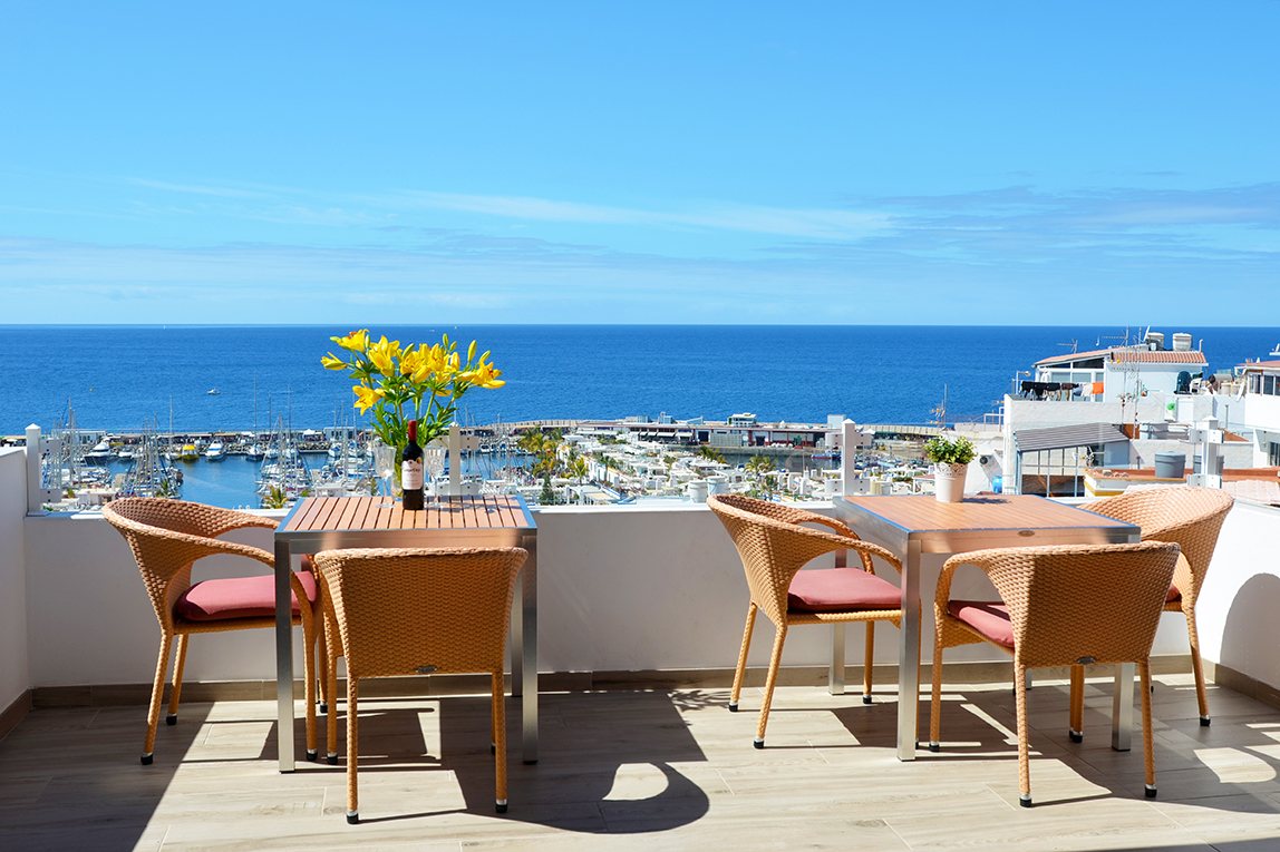 Shared rooftop terrace & kitchen — photo 068