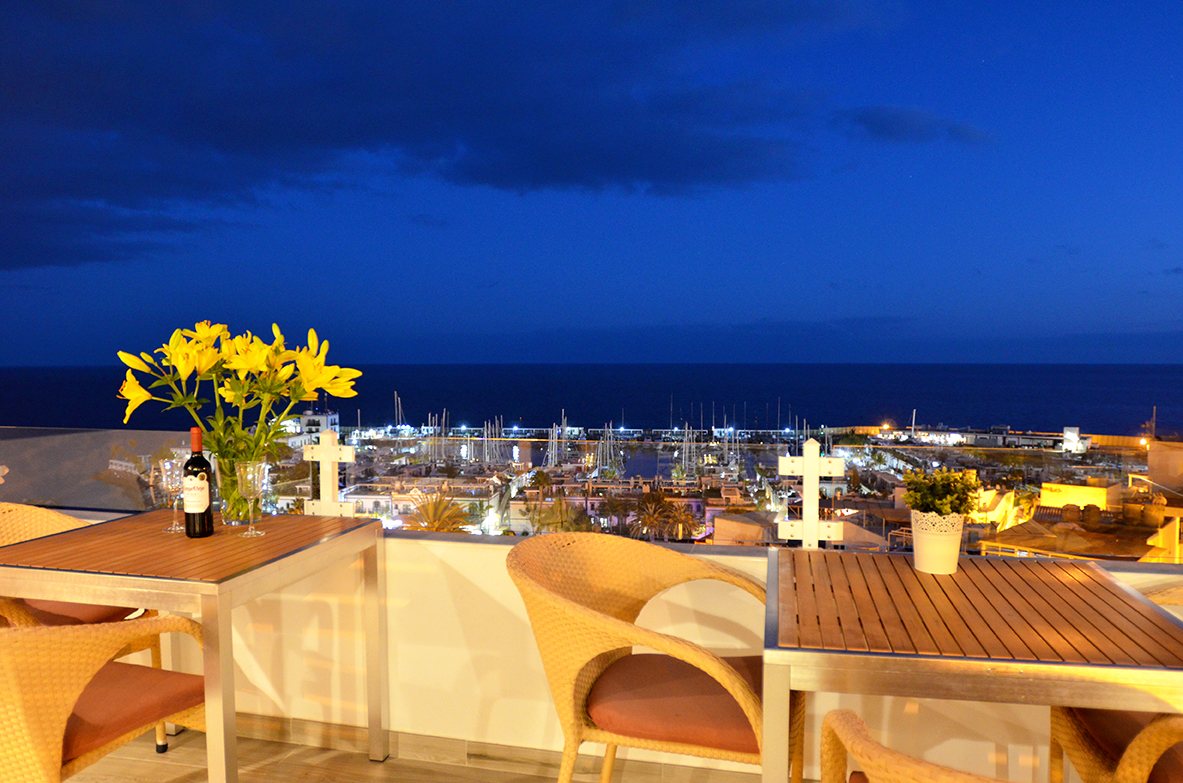 Rooftop terrace at night — photo 108